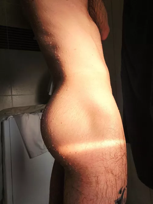 Shower 😶‍🌫️ by Katoyy