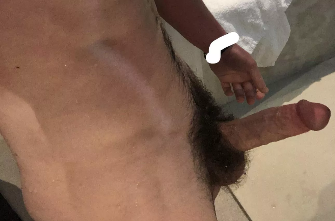 Str8/curious guys hmu. Xav_sao posted by Particular-Bedroom-4