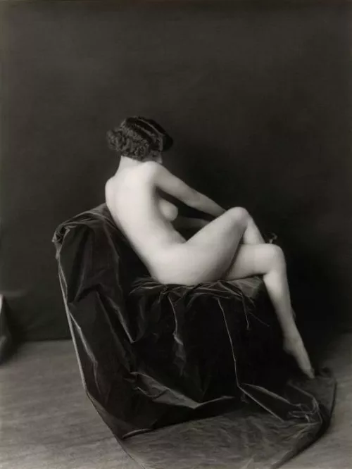 studio nude about 1918 by Mundane-Employer-719