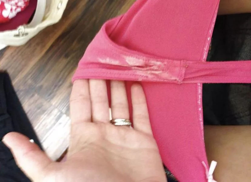 The type of pictures my wife sends me from work posted by Dirtypantyluver_32