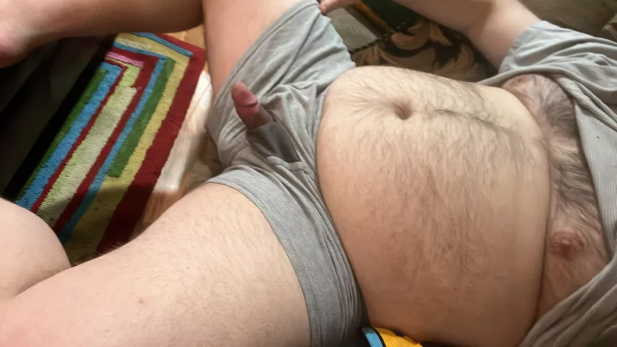 This is how everyone watches March madness right? by jacksack18