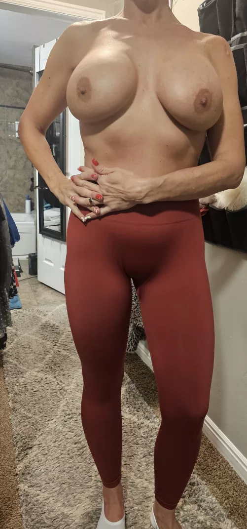 Topless Yogapants Boobs ;)  by Nice_Gym_Rack