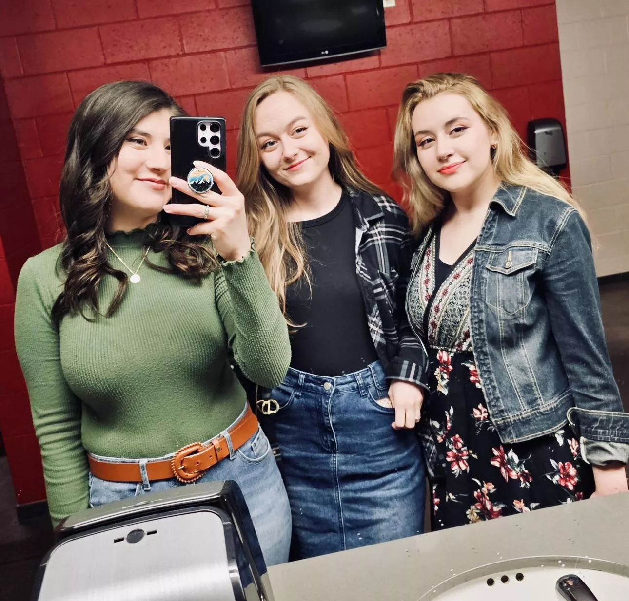 Which Catholic girl are you taking for the night? [3] posted by Altruistic_Guard1522