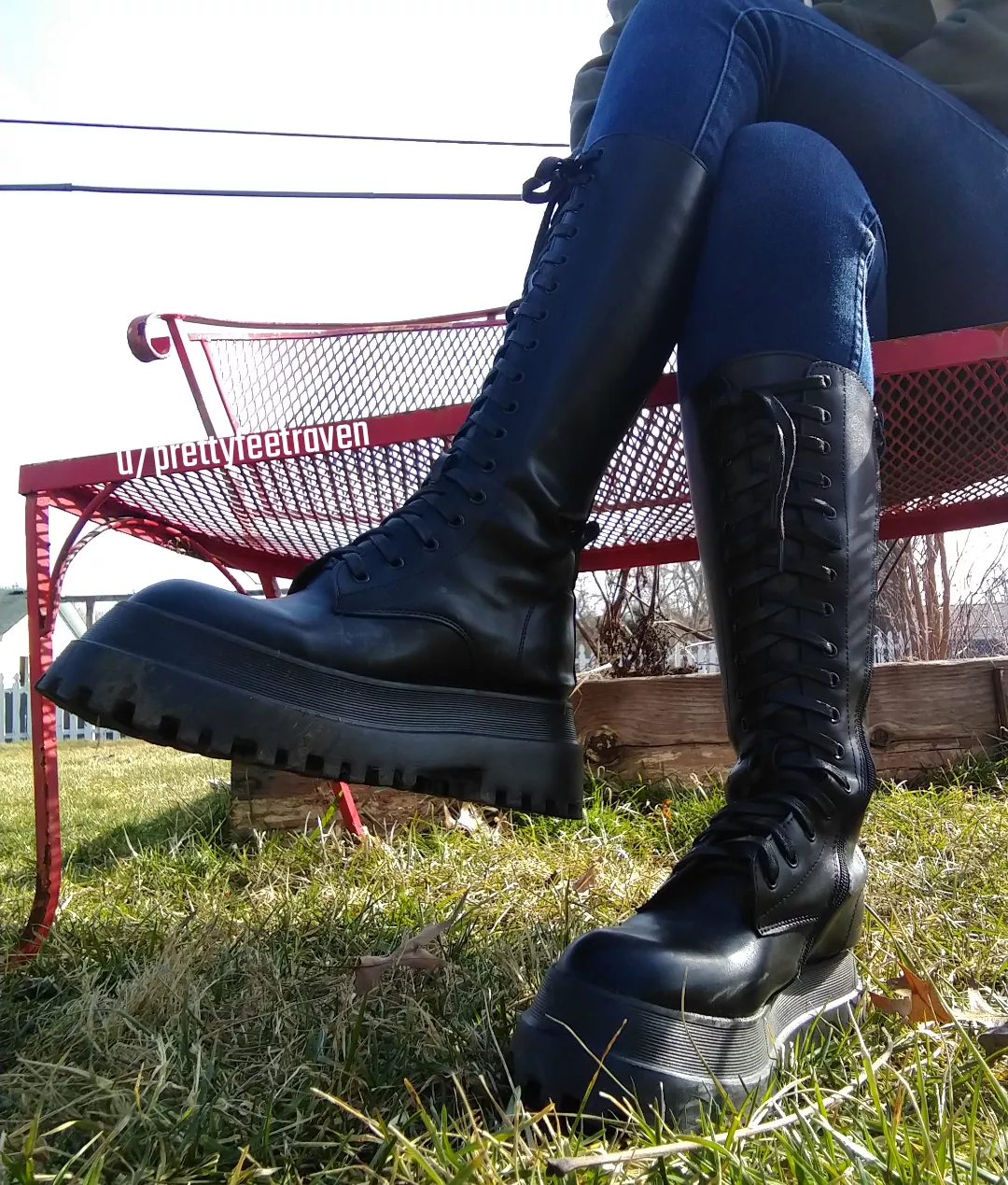 Whip your drool off Chin  posted by prettyfeetraven