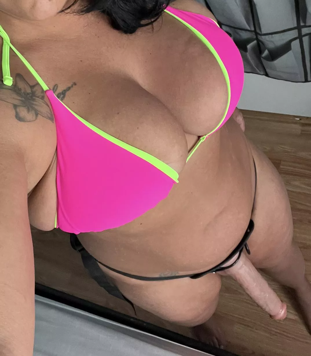 Who wants to suck mommy’s cock? Any takers 😏 (F) posted by Final-Ad-3193