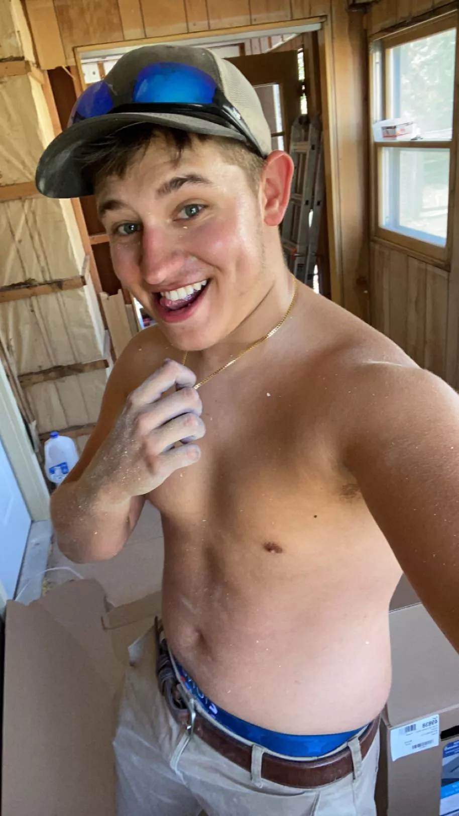 Would you take me out? posted by Shakinbacon02