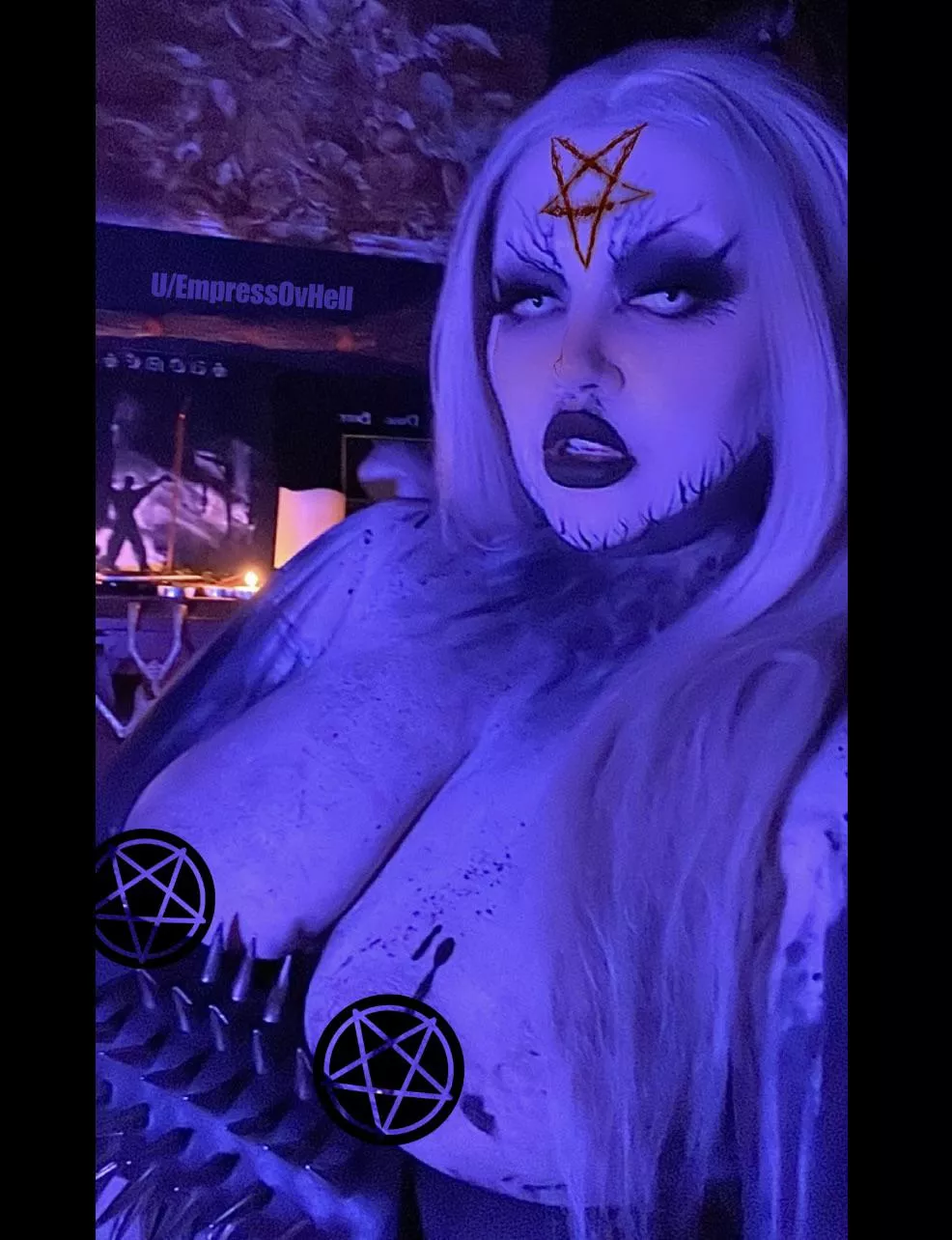 Your Empress from Hell  posted by EmpressOvHell