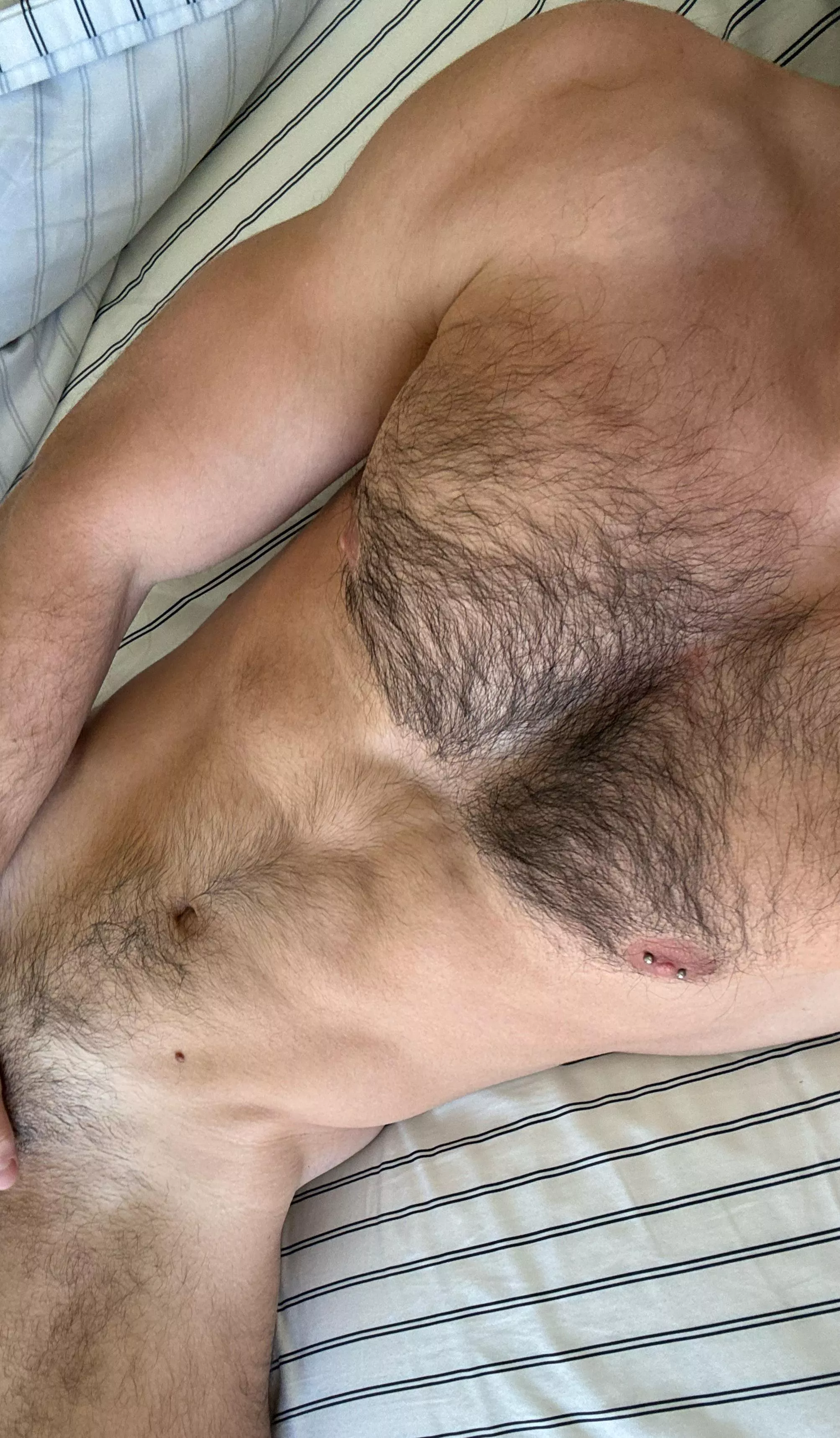 26. Fit bros and dads hmu posted by Street_Charity_4091