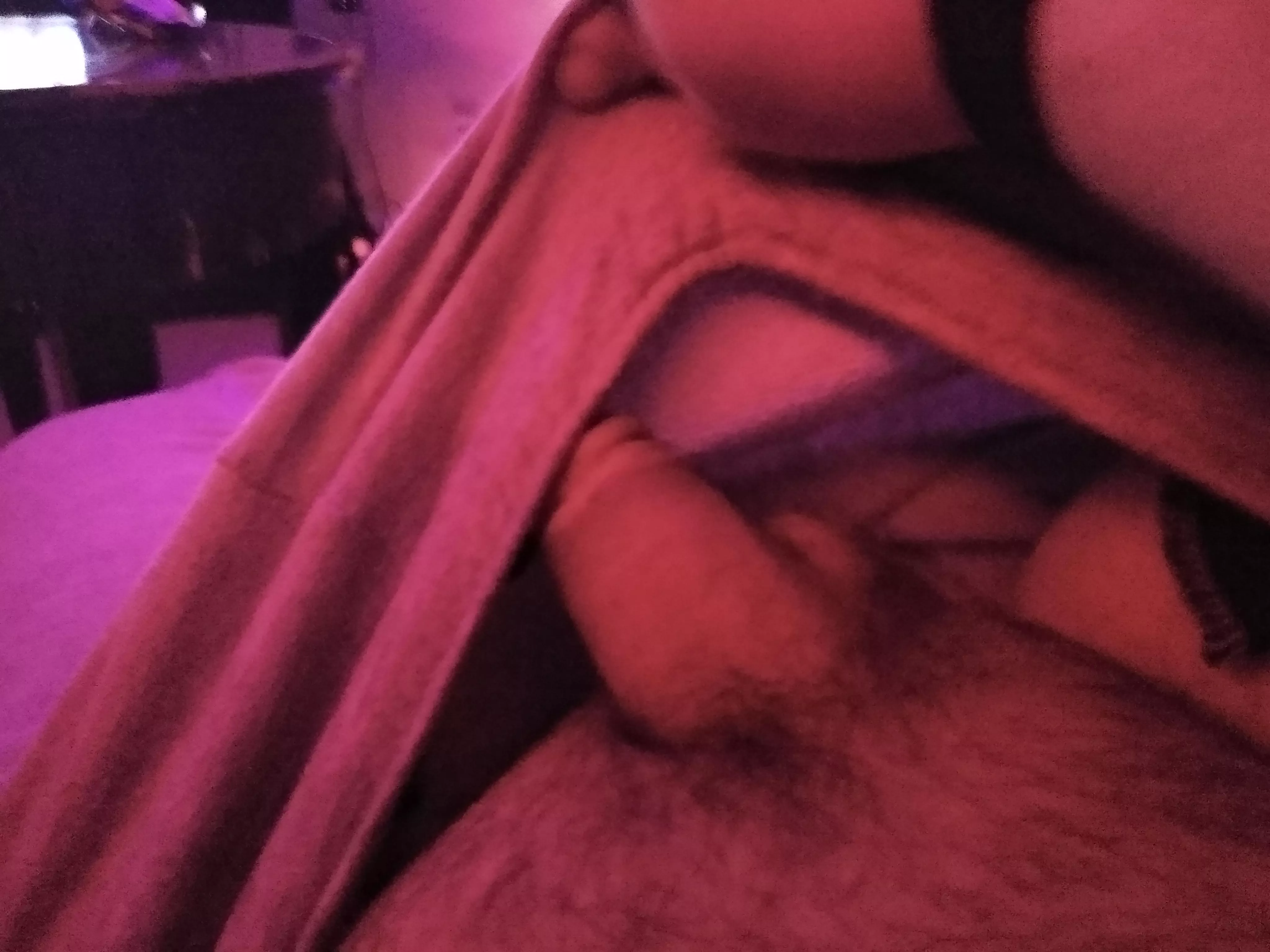 30M Gay.  posted by FreudianSlip8675