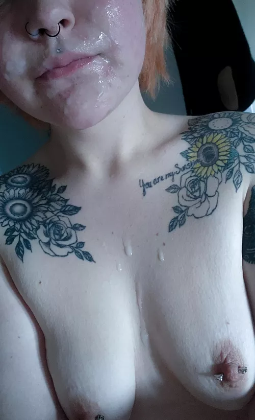 Always love a surprise facial 😜 by gothlittlemouse