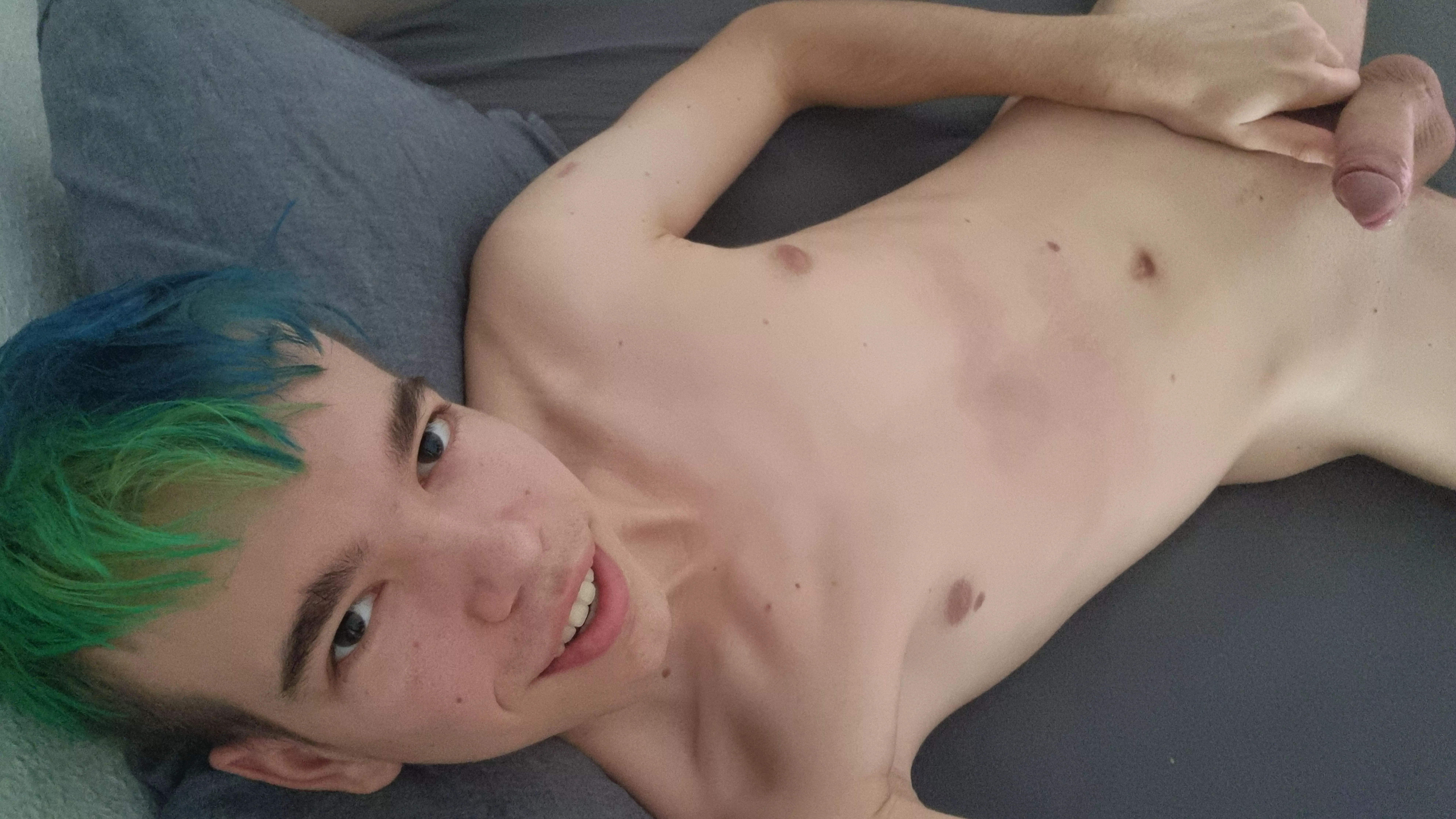 Am I twink enough? posted by cumshottwink