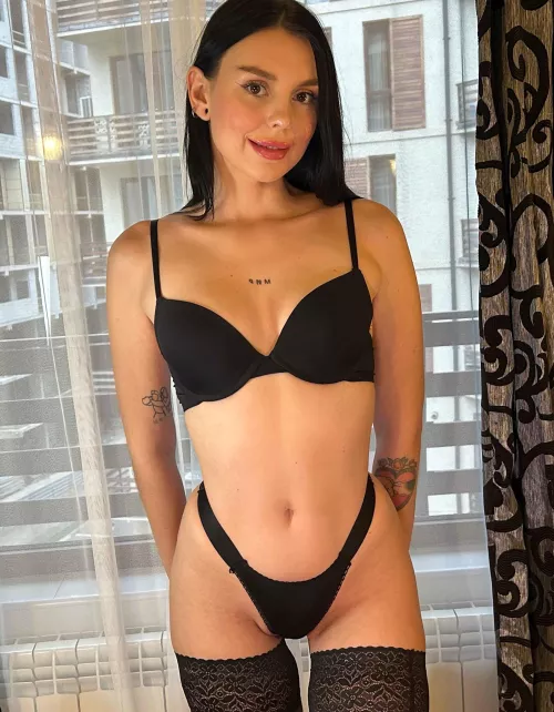 any man who would choose me over a busty girl by Flickering_Sky