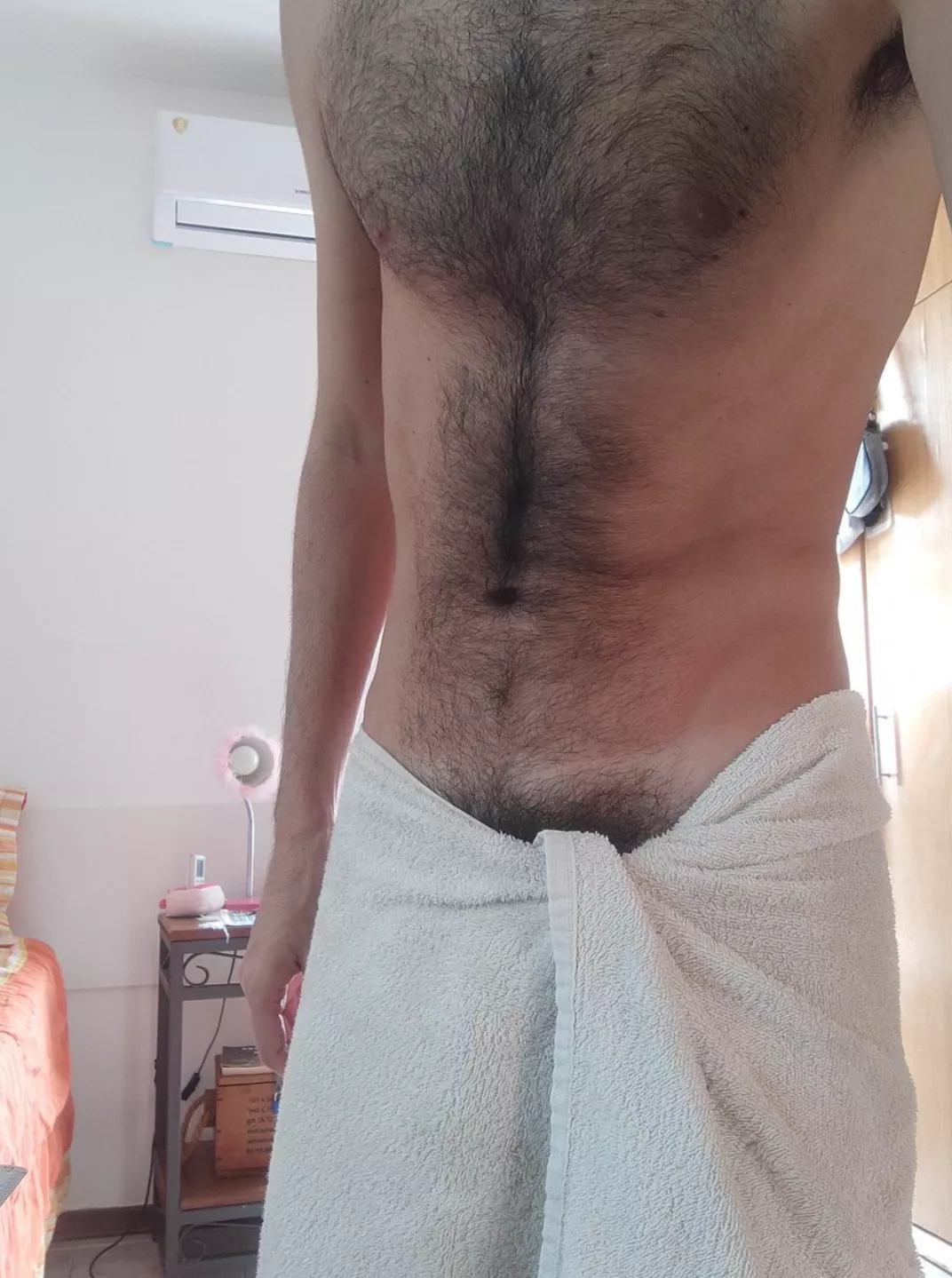 Back from shower [34] posted by flaxxx9