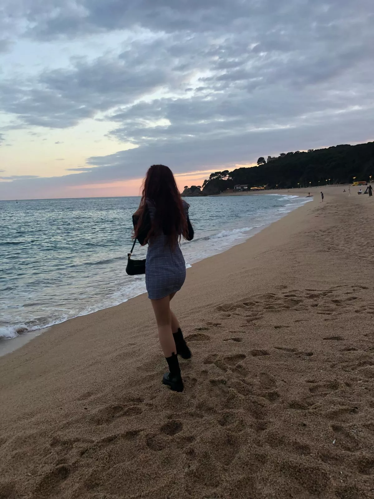 Beach day  posted by ambre_body