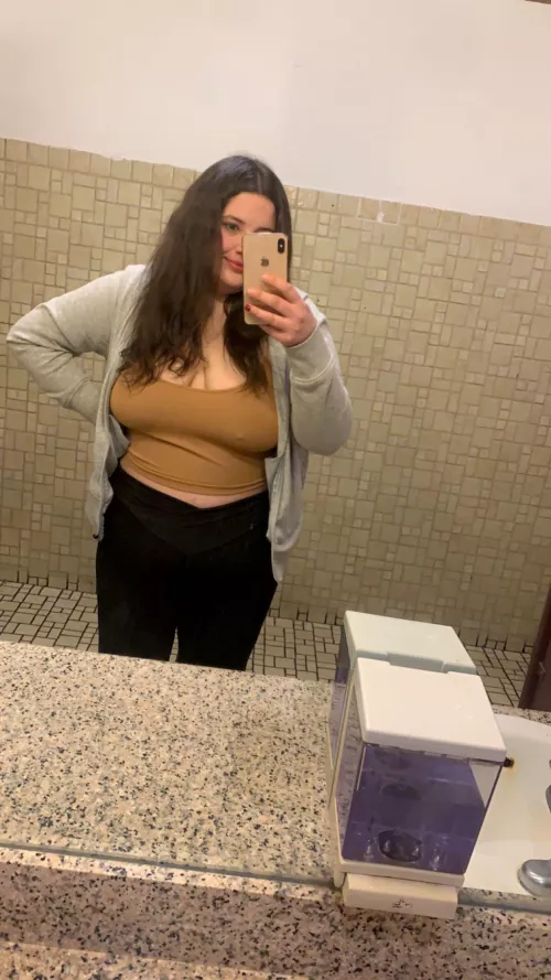 Clothes on this time…;) by lugwalk