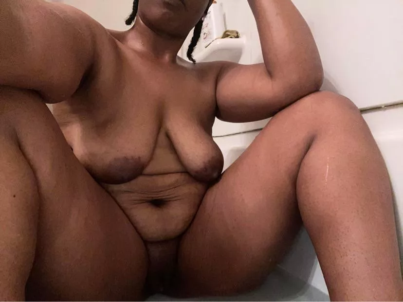 F29, 5’7, 160lbs posted by Competitive-Pop98