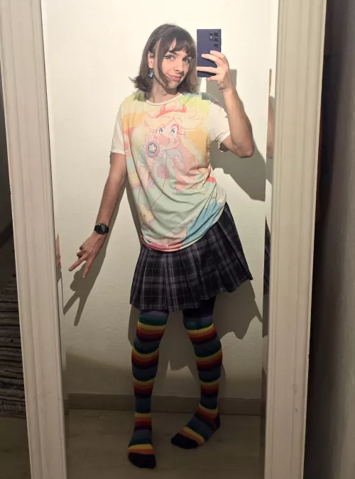 Going to a bday party :D (I'm a rainbow 🌈 :3) by Donut_Creamfilled