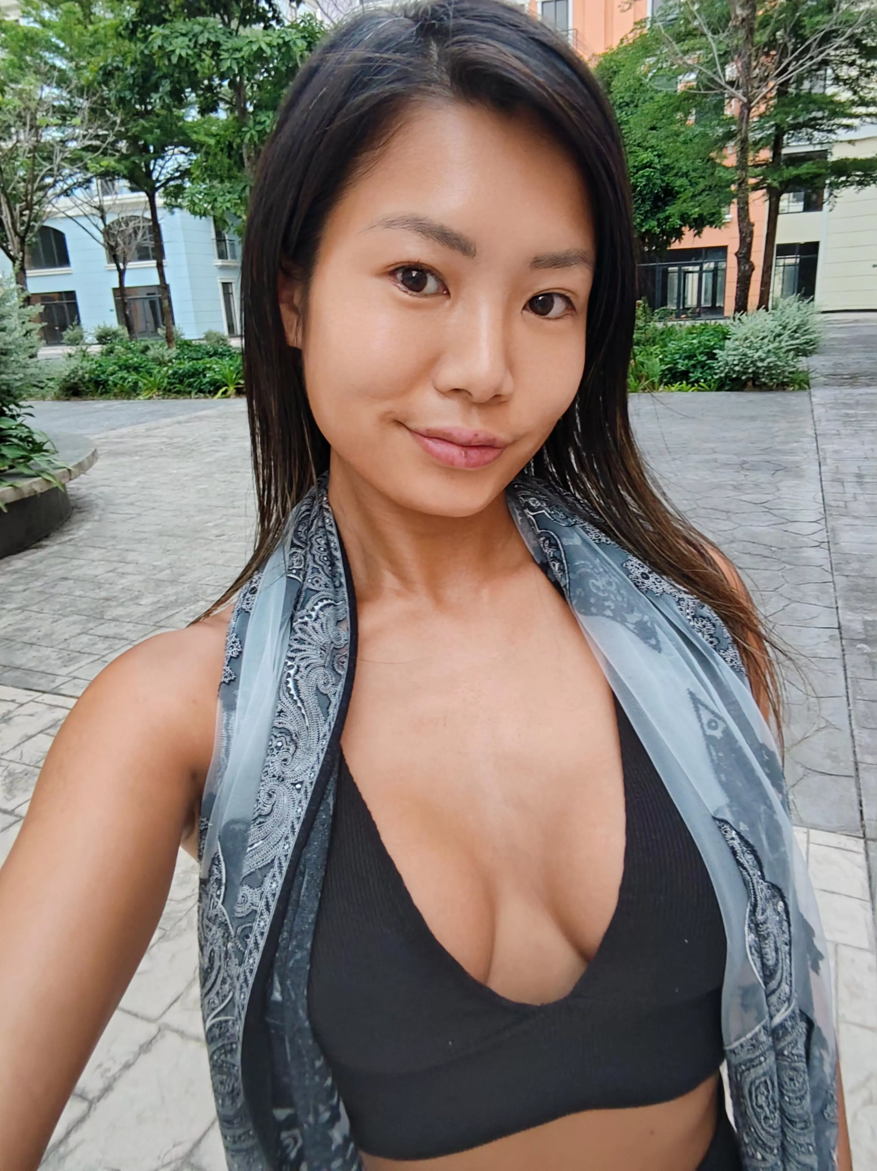 Guess my height  posted by Good-Manufacturer246