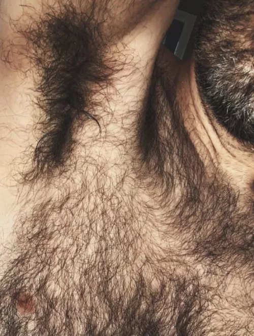 I give great cuddles, with au naturale smells. Plan accordingly... by jerseyjaxoff