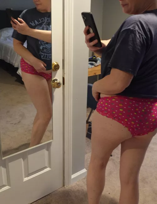 I lost my wand, can I borrow yours? by CougarMarie