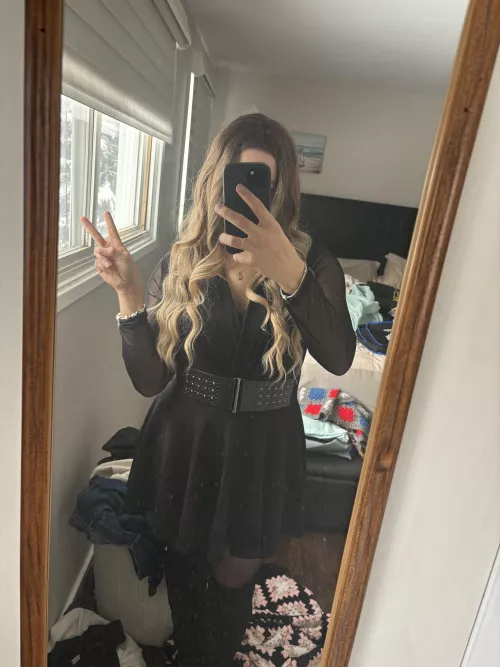 Ignore the messy room 😜 by Miss_NT_93