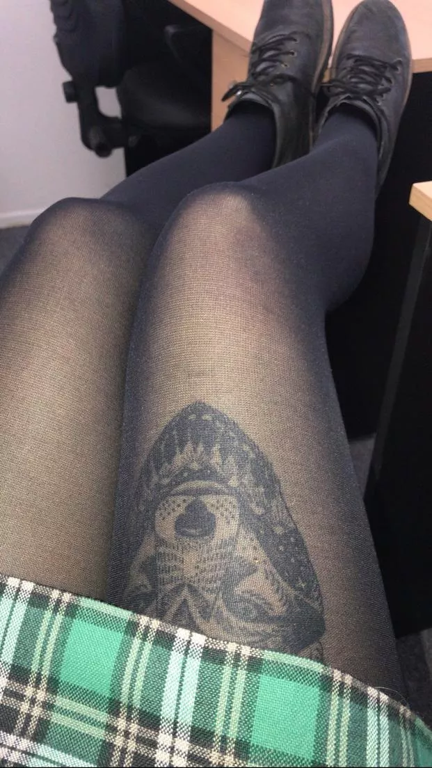 In the office 😎😈 posted by sofiaestrellas