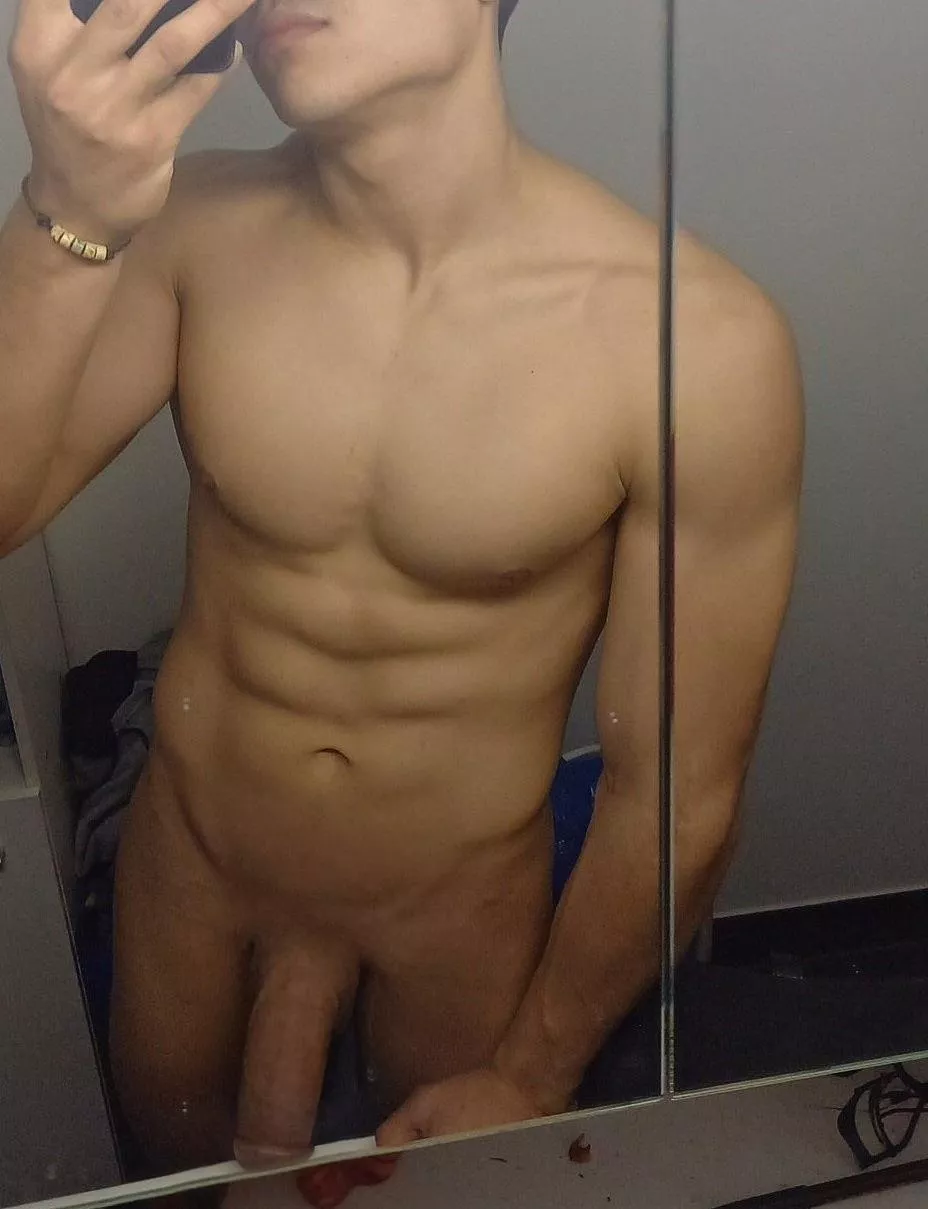 Just showing off my abs posted by PunchingYourGuts