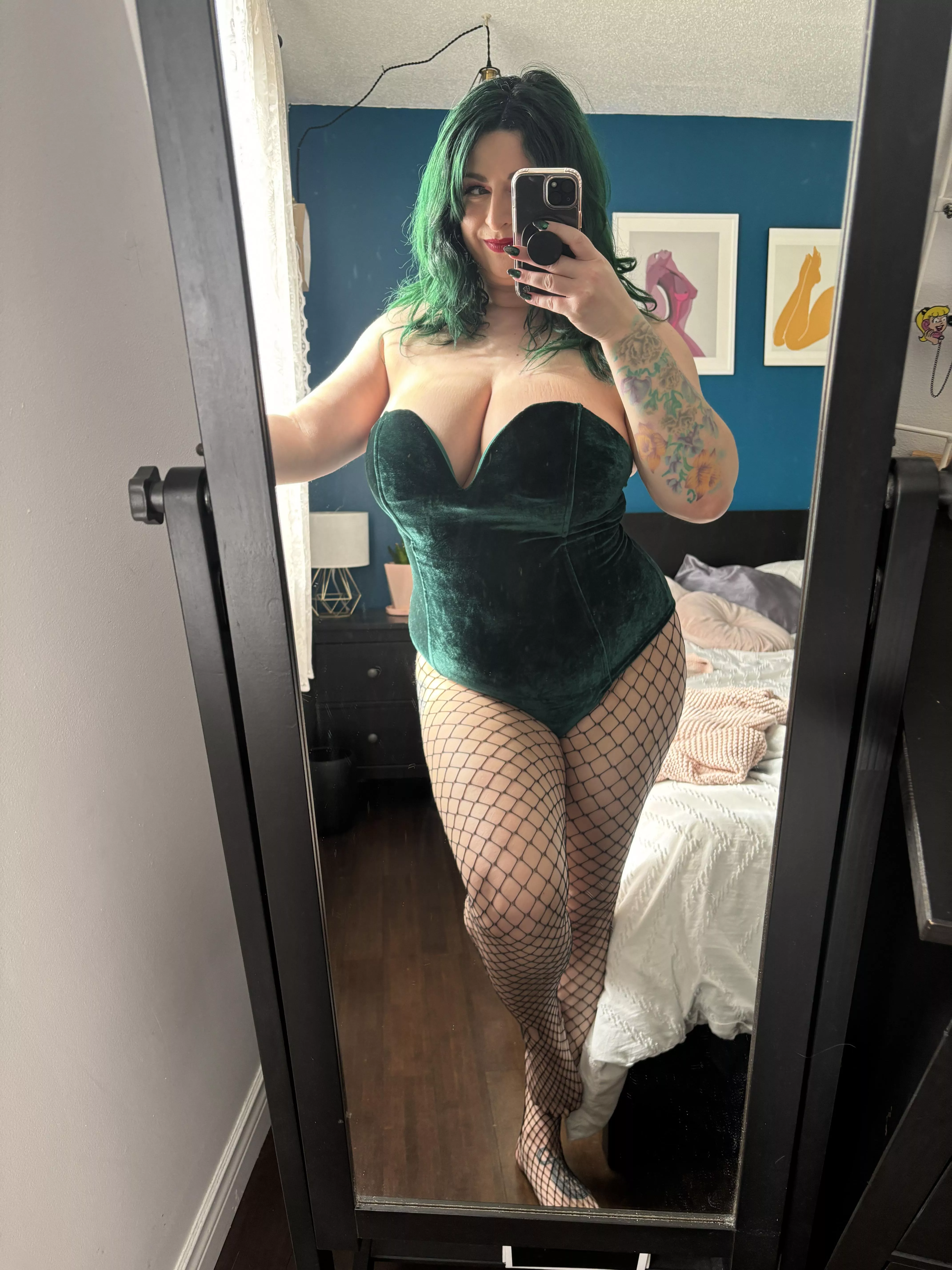 Need a little sign warning about Curves Ahead posted by _willowraven