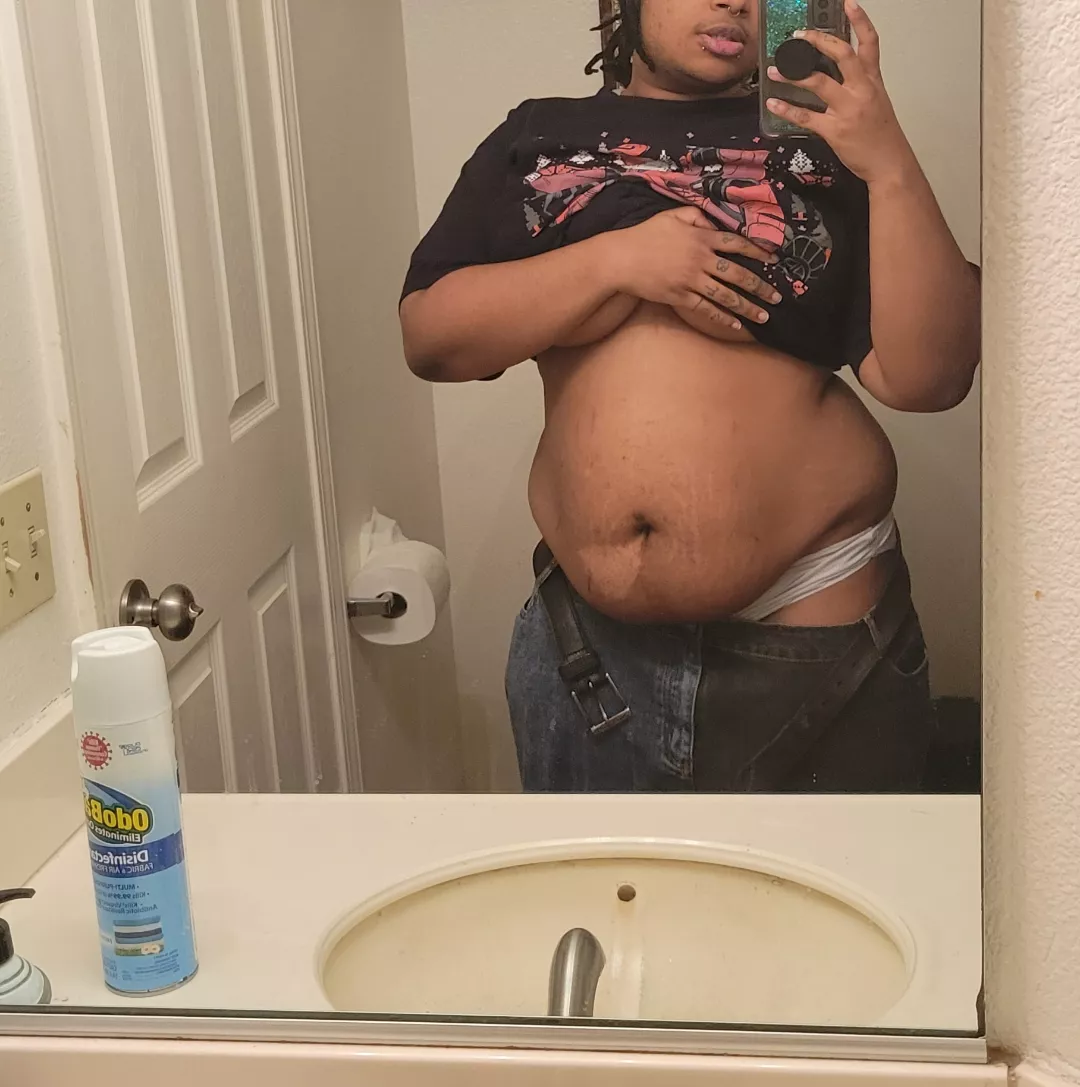 New here!! posted by cvntboyy