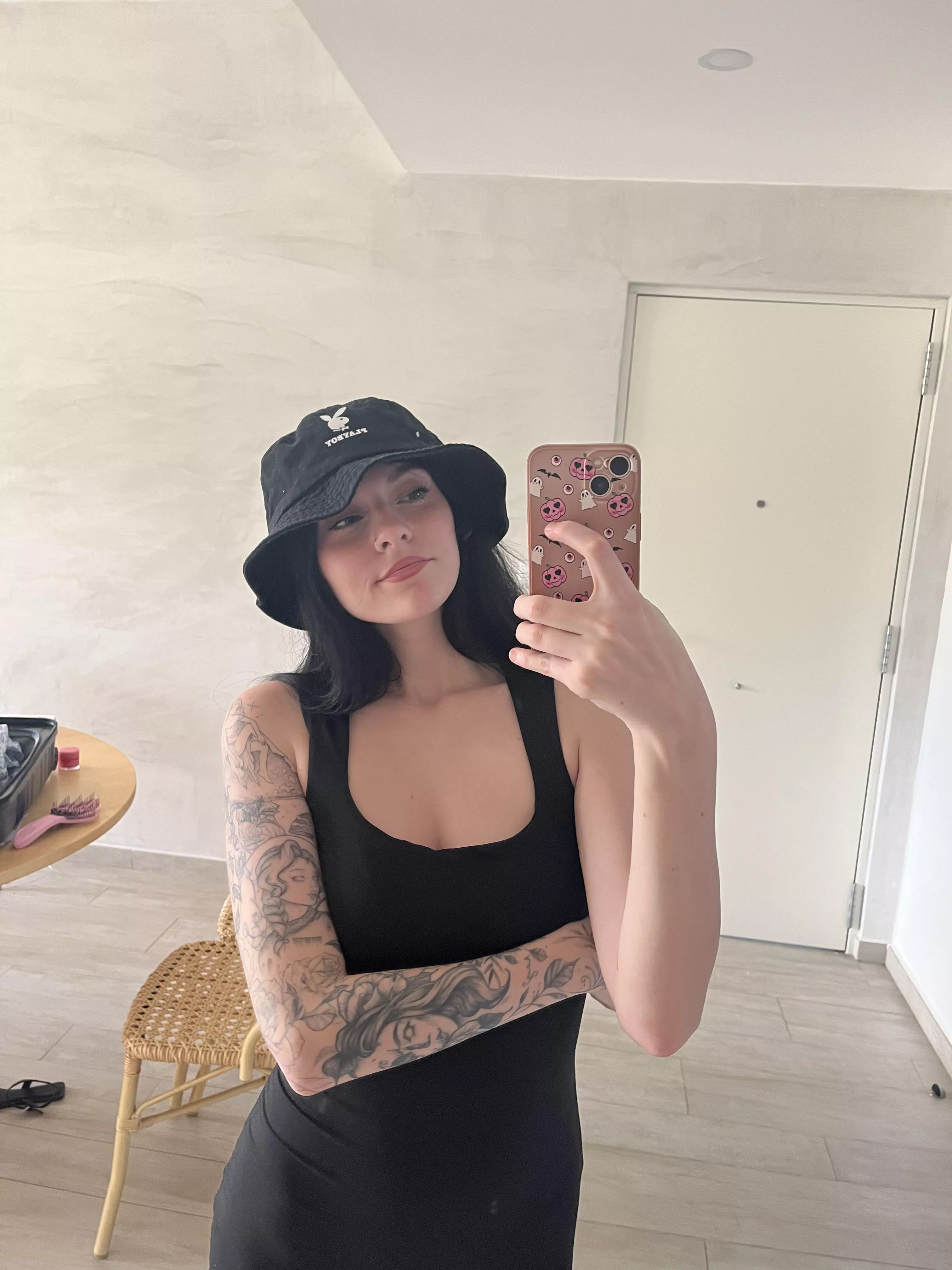 simple and uncomplicated posted by Benedict_Batonghor