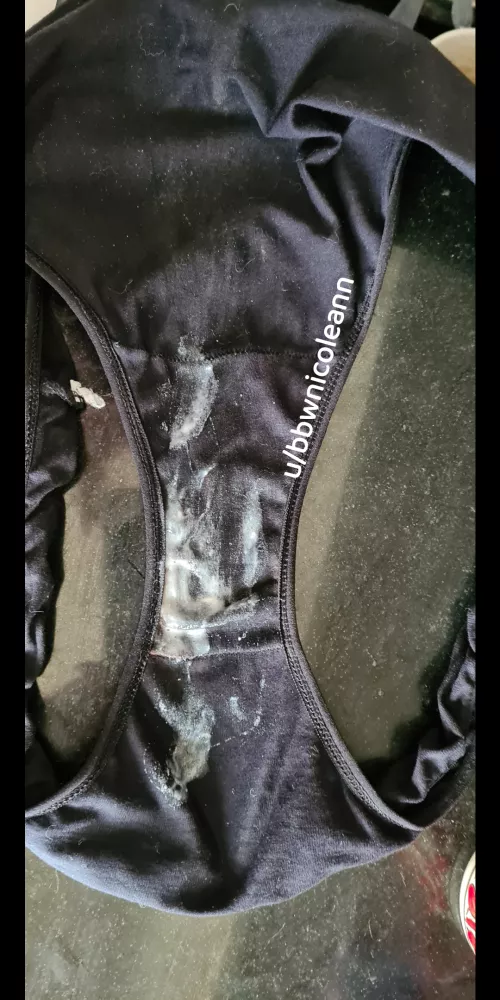 Wet for your fetish needs. by bbwnicoleann