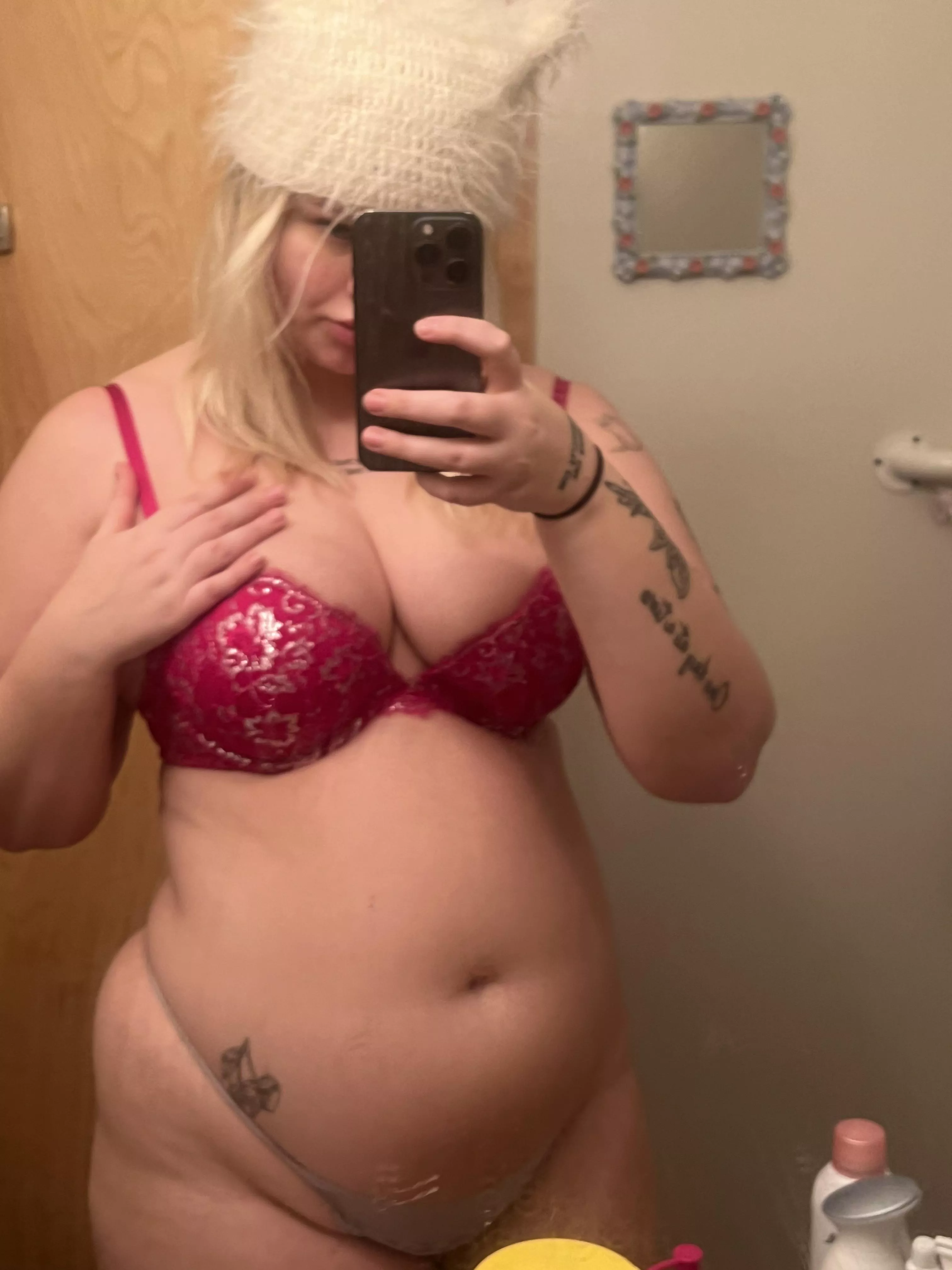 What should I stuff myself with next posted by wispy_girlwa