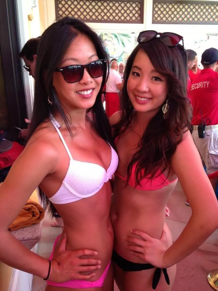 Which lady in a bikini? posted by wakkaffx2