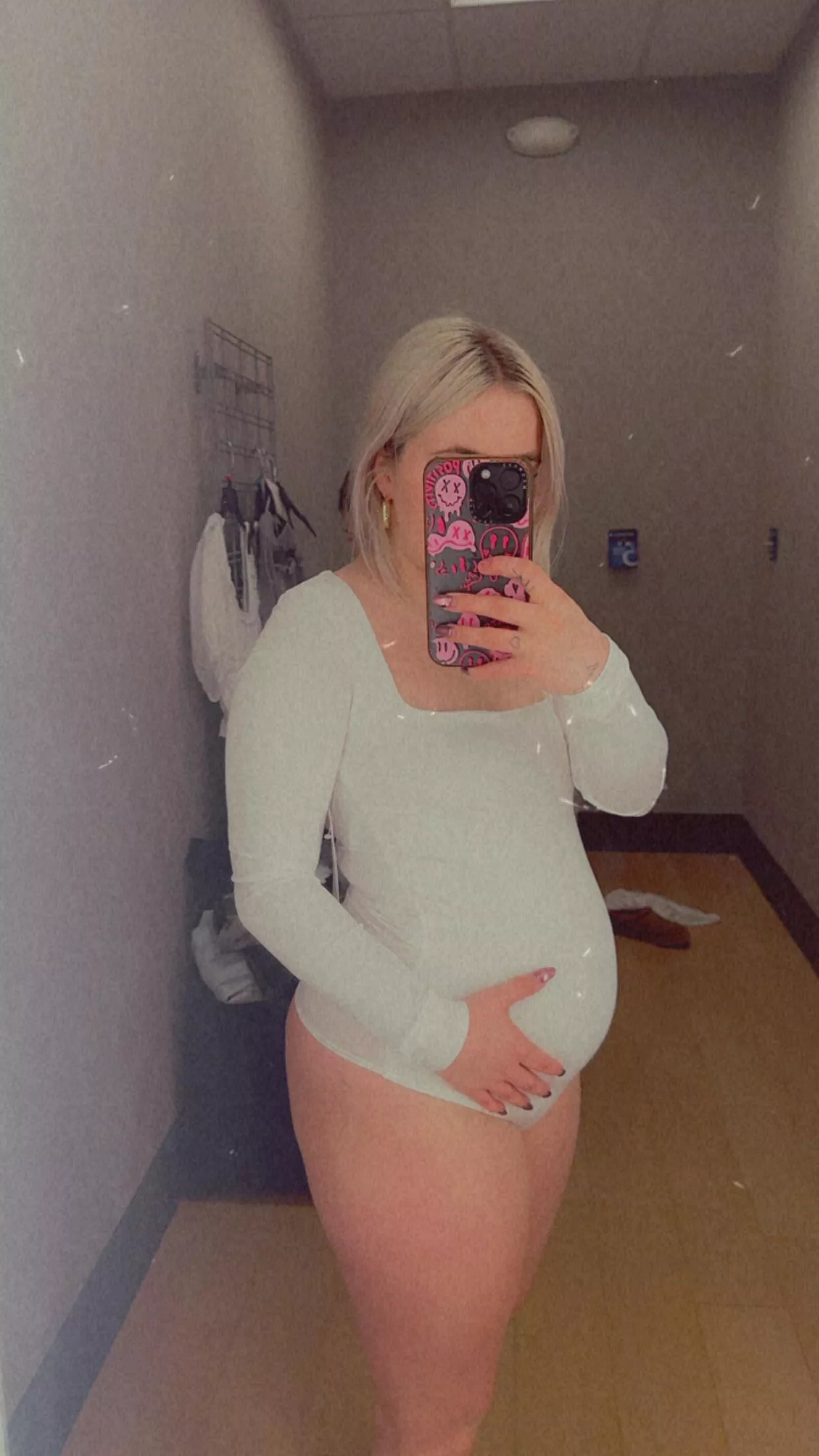 Who wants to spoil this mommy 😇 posted by Positive_Comment6131