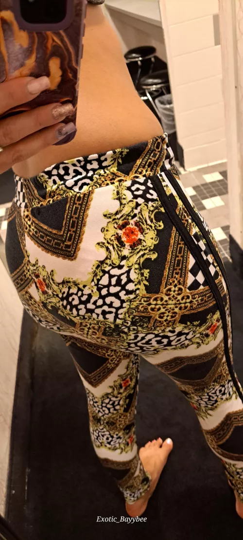 Workout is done, yoga pants come off ;) by Exotic_Bayybee