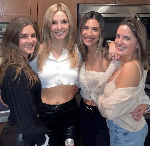 Your pick of the bunch [4] by Swiftie4ever_713