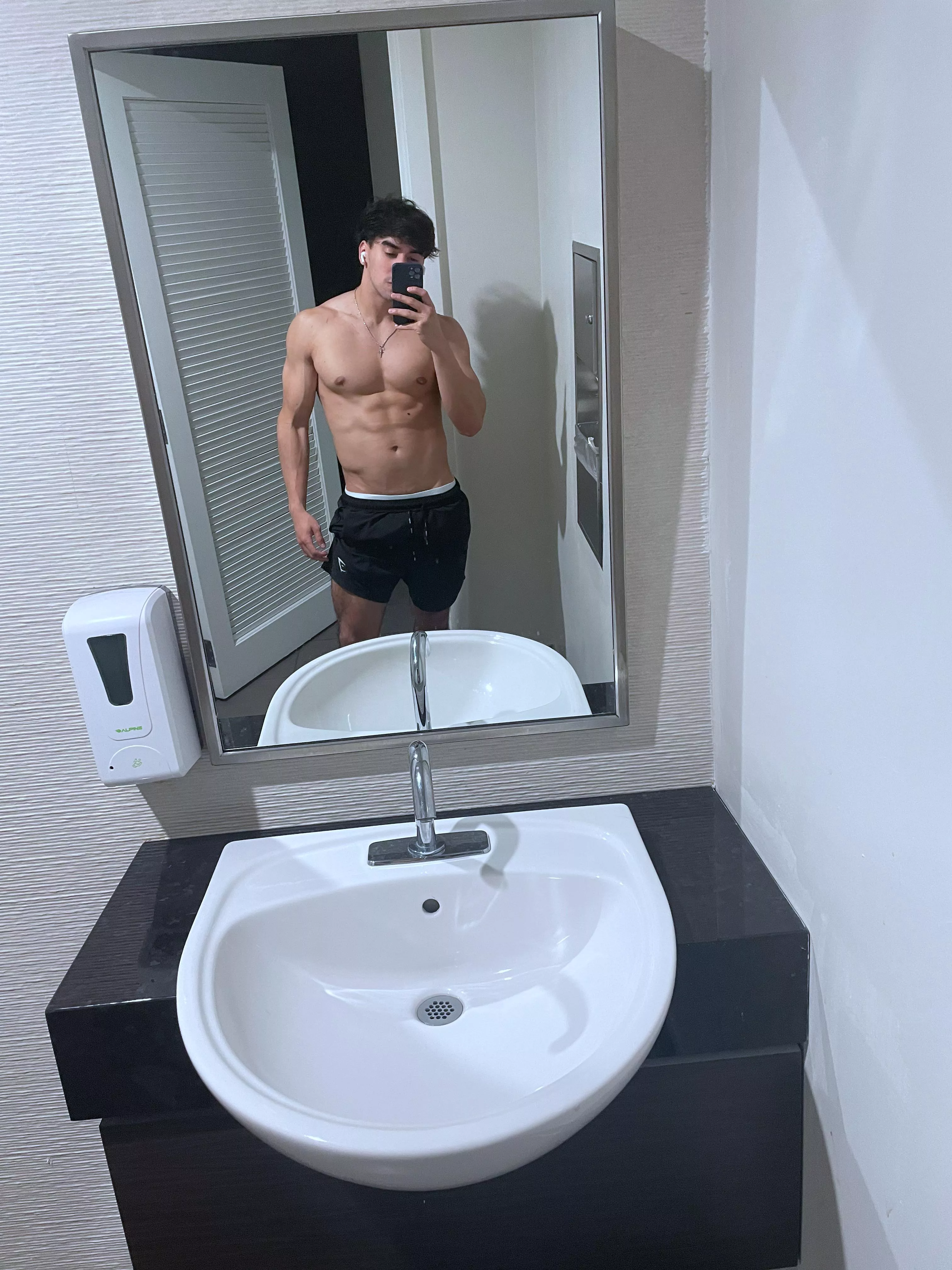 23 Latino in Miami posted by College23guy