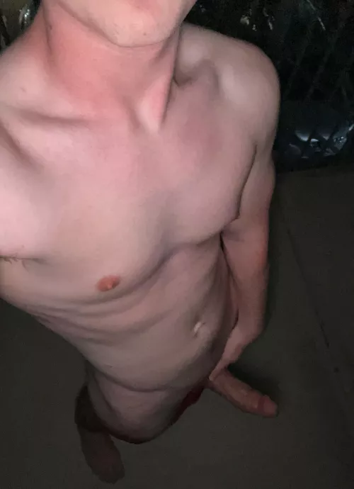 24 Texas, up late on my balcony. Pms open by nomark1849