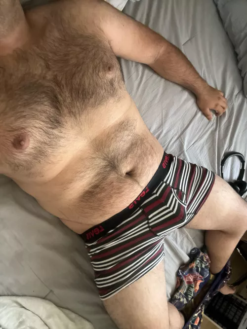 26 y/o Latin straight looking for straight masc buddy 18 to 30 years old for jerking off - bromance bonding. Fit or similar to me. Send pic to snap: Julianherna3236 face++ by Ok-Dark5392