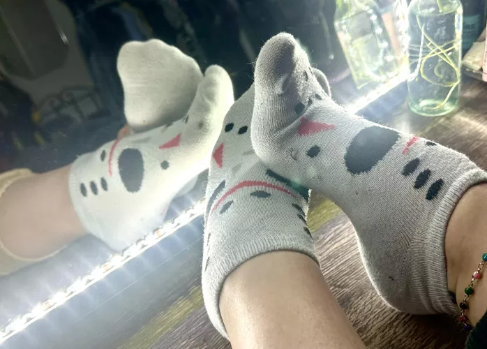 All the angles this morning [F] by Elles_Tootsies