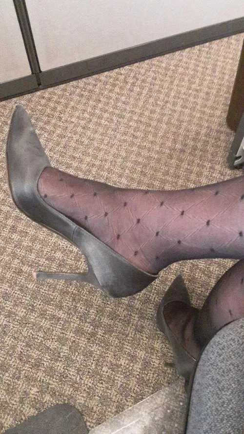 Another day, another dollar... by Elusis_19