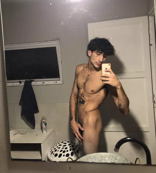 appreciate my V of the day by fardamn