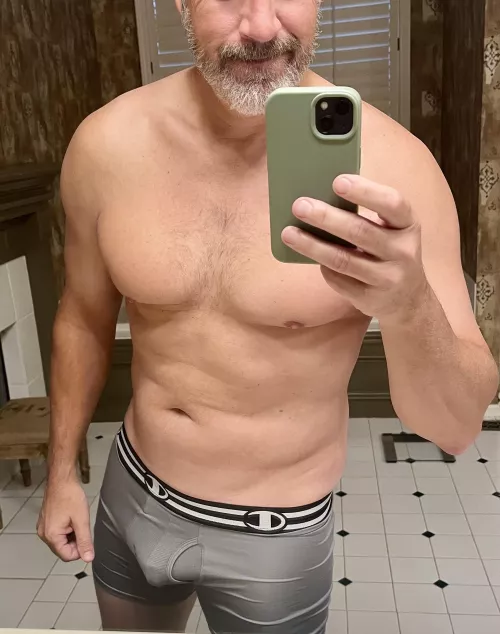 Bit of grey in this beard 😏 by fit1972