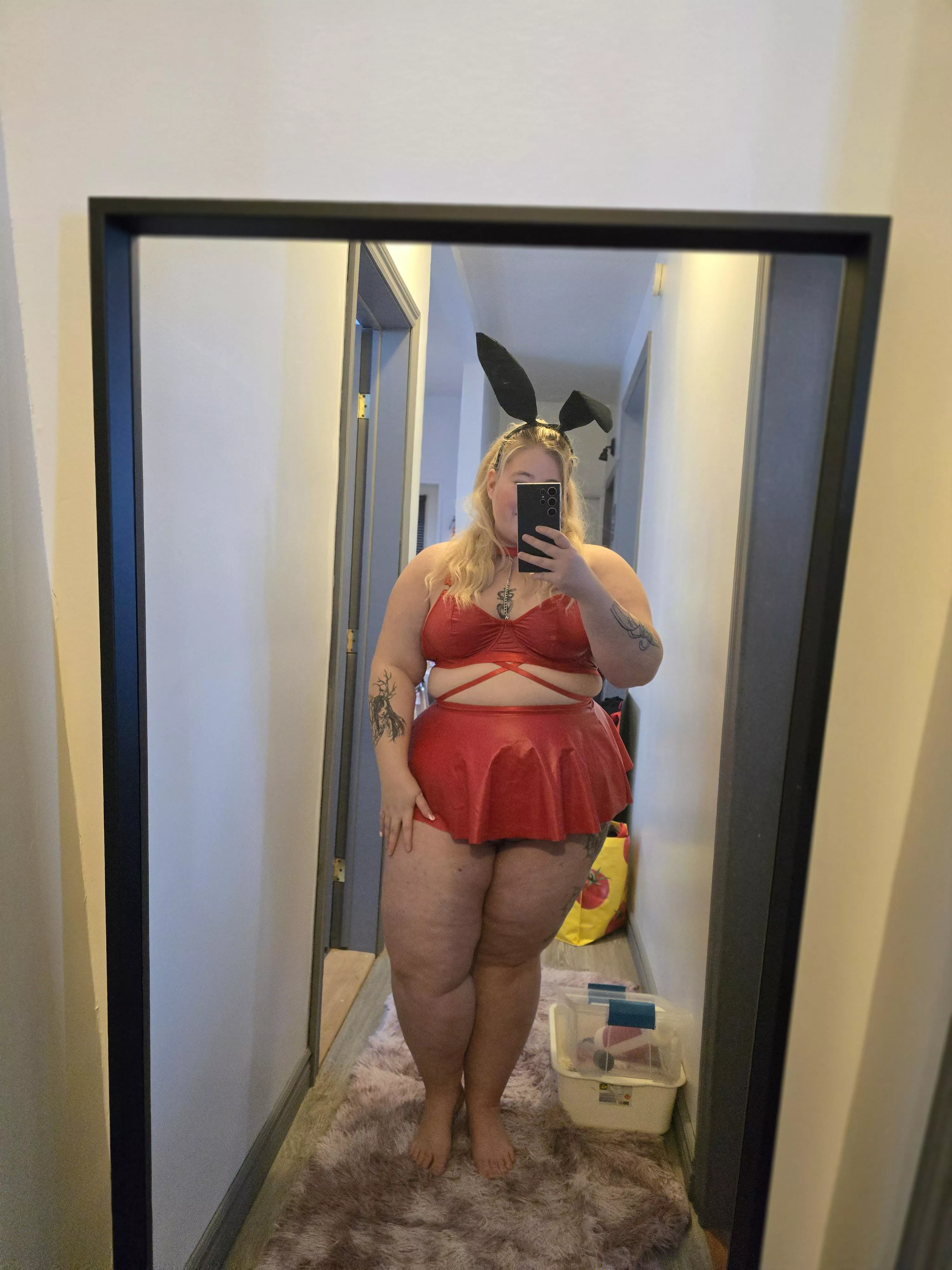 Can I be your bunny for Easter? 🐰 posted by yourbigbuttgf