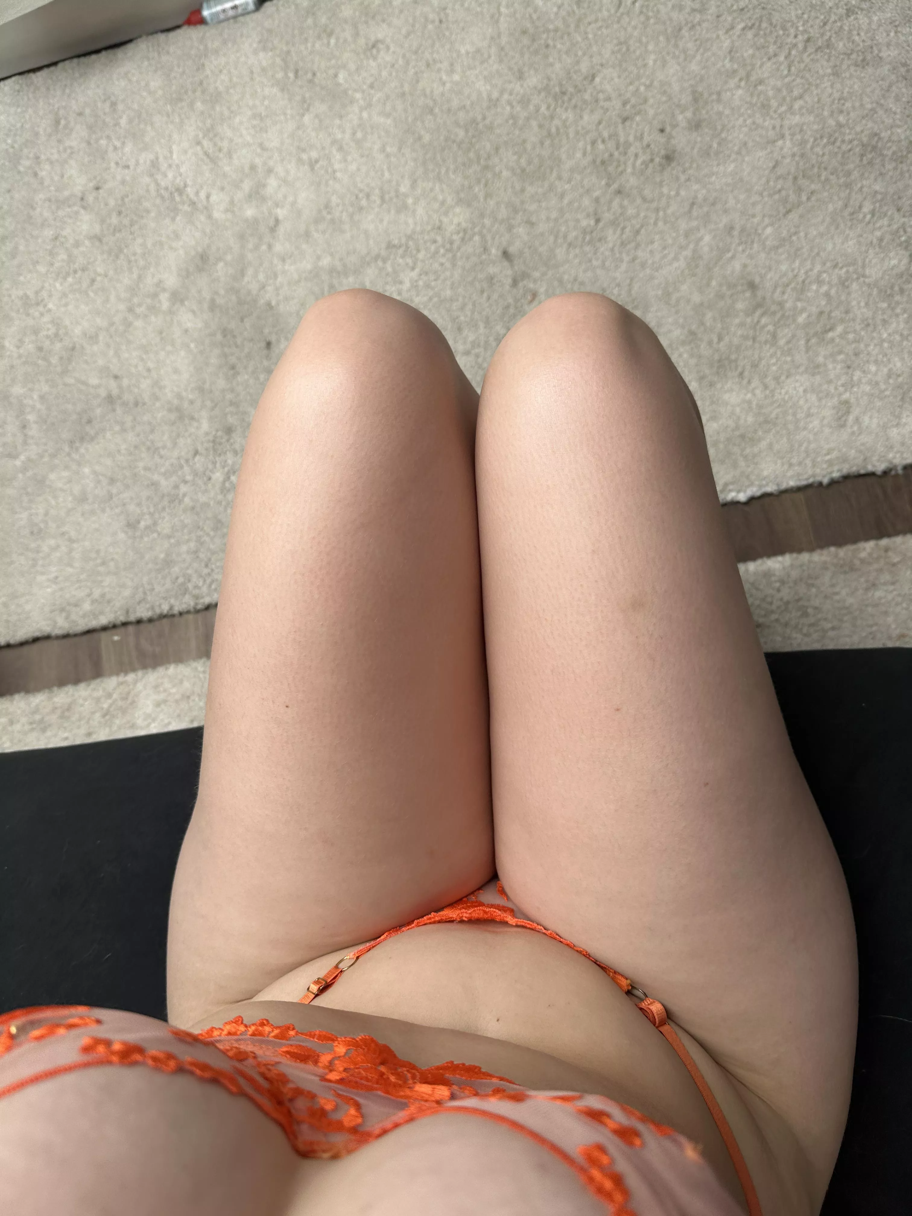Did my thicc 19yo thighs make you hard? posted by SadSol63