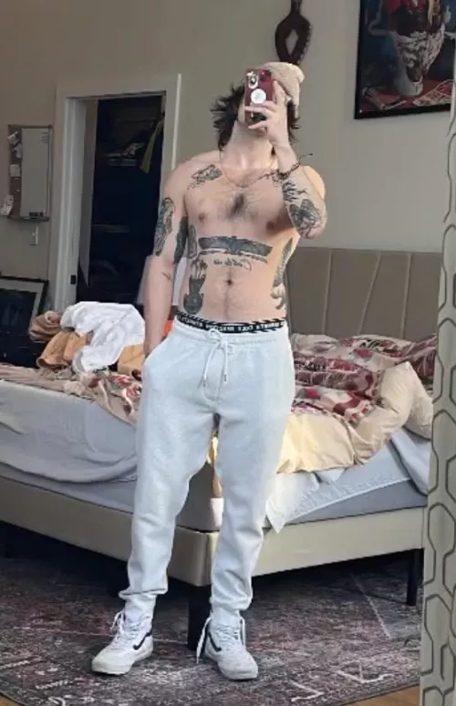 Do I look good in grey sweatpants? by Automatic_Cowboy