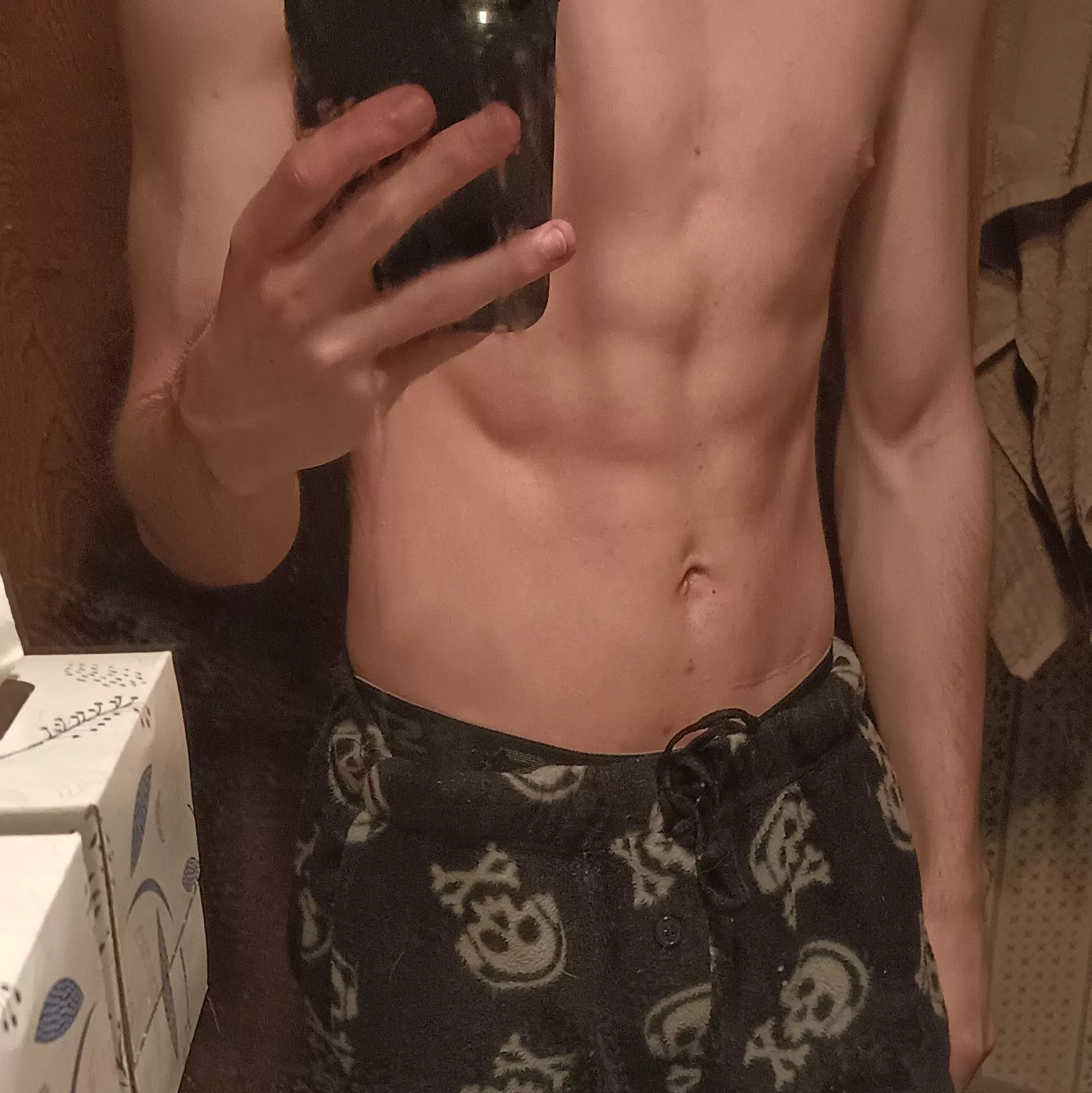 Finally got the courage to show myself😁 posted by EmberTwink40