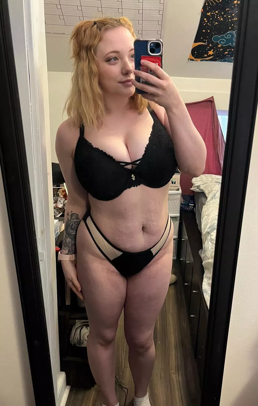 [F]un-sized  posted by vibranthoney