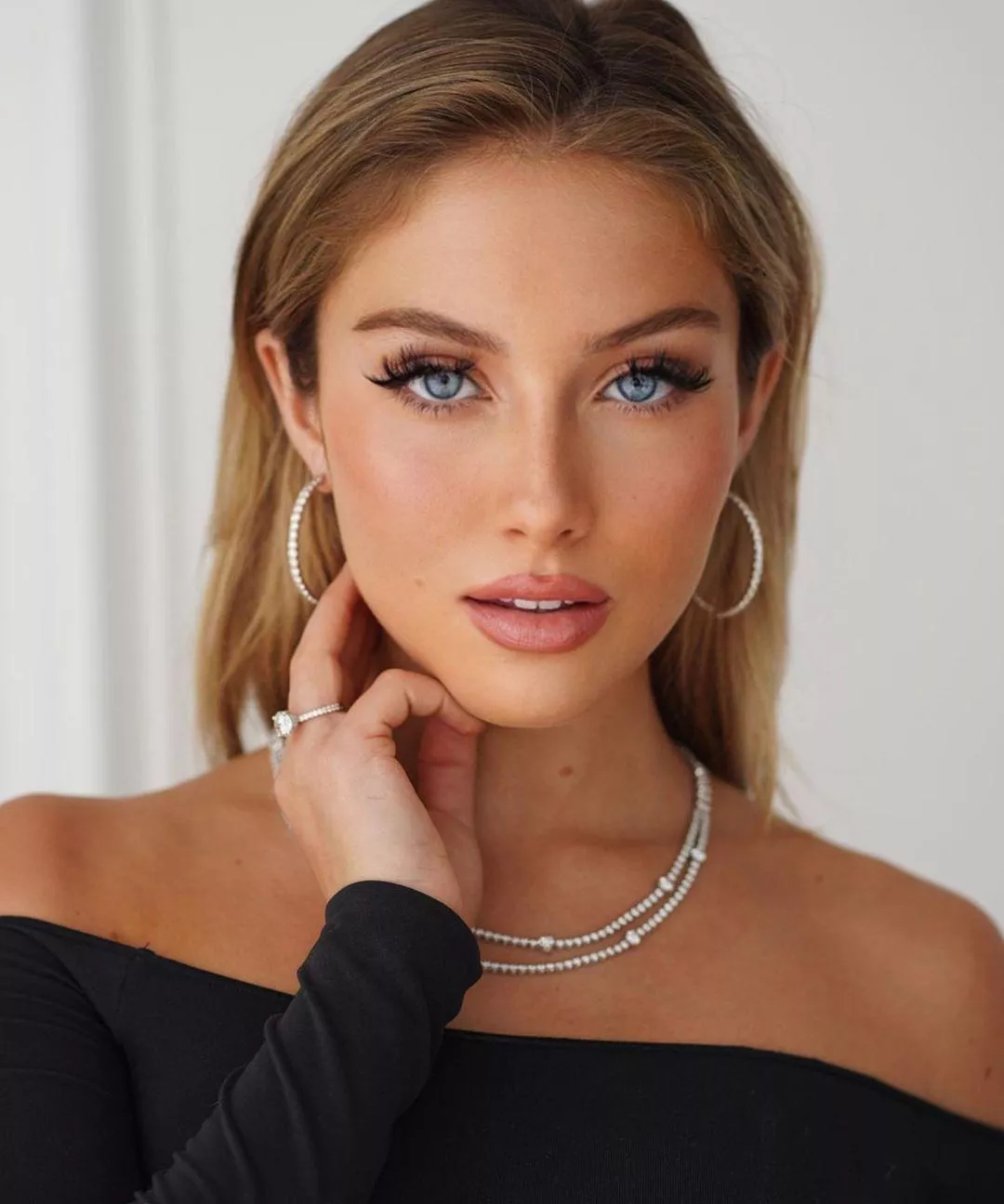 Heloise Huthart posted by ant23seb