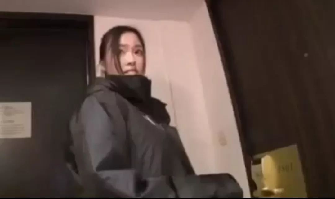 Hi, do you guys know the code for this vid? Would highly appreciate it. Thank you~~ posted by GuessWhoTFIsThus